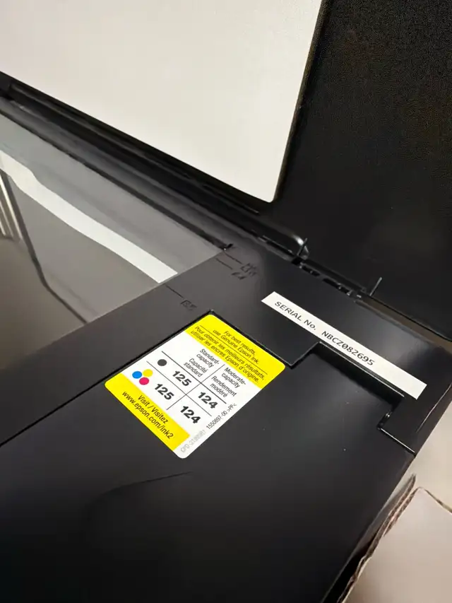 Epson stylus printer  in Printers, Scanners & Fax in Ottawa - Image 4