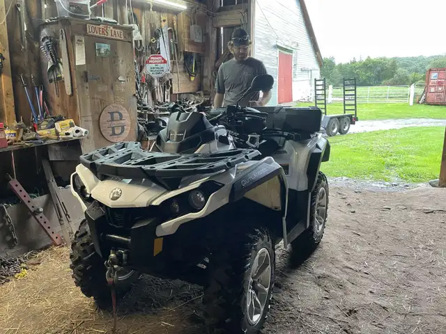 2018 can am outlander 850 in ATVs in Belleville - Image 2