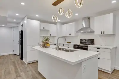 Beautiful 2 bedroom basement for rent