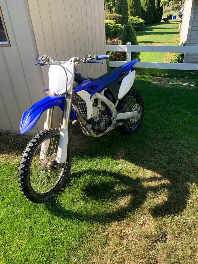 2012 yz250f in Dirt Bikes & Motocross in Hamilton - Image 3