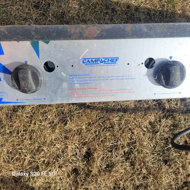 CampChef 3Burner Propane Stove, Great Shape $200 in BBQs & Outdoor Cooking in Calgary - Image 8