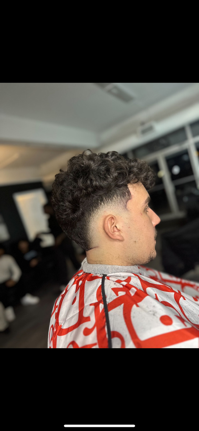 Barber - (haircuts) in Men's in Hamilton - Image 2