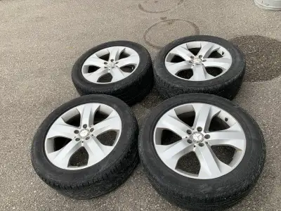 OEM Mercedes wheels 19x8 ET60, 5x112. Fits ML, GL, GLE, GLS (5x112 Mercedes SUVs) Tires: Bridgestone...