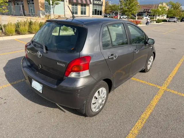2009 Yaris Hatchback549766295507456004
