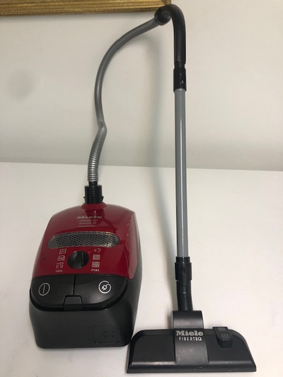 See photo - minor blemishes on toy - requires batteries for vacuum sound effect and movement of smal...