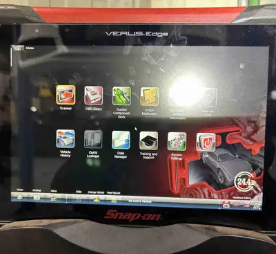 Looking to sell my Snap-On/ Lab Scope Scanner, it requires an update, it’s currently at 24.4 not sur...