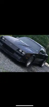 Looking for this car 