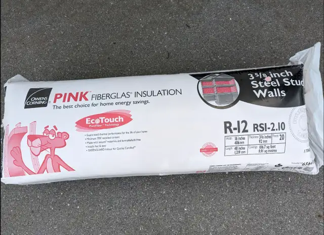 EcoTouch® PINK® FIBERGLAS® Insulation R-12 in Roofing in Richmond - Image 2