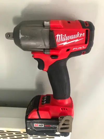 Milwaukee 1/2 Impact wrench Fuel Brushless, View more