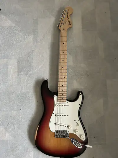 2007 Fender Highway One Stratocaster - 3-Color Sunburst, View more