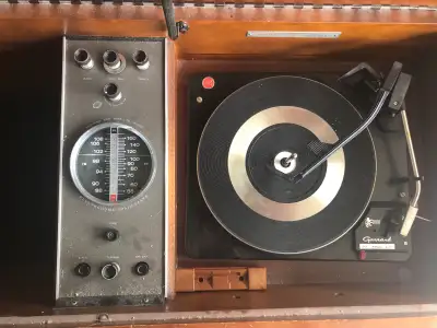 vintage Stereo.  works, View more