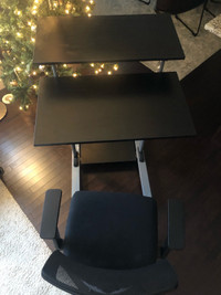 Sit stand desk with GARKA chair