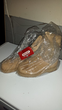 Tan Suede Hiking Boots (new)