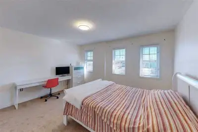room for rent near yonge/hwy7