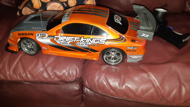 Tyco R/C Drift Kings Nissan Silvia S15 Pro Power Series in Toys & Games in Moncton