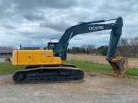 2008 Deere Excavator 270DLC