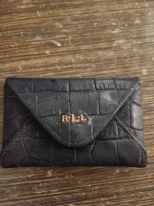 Found lost Wallet65162035789057120