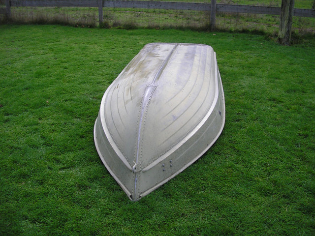 $900 · 12' MirroCraft Aluminum Boat in Powerboats & Motorboats in Victoria - Image 3