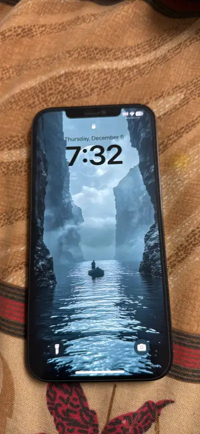 Iphone 12 pro max 256gp, View more