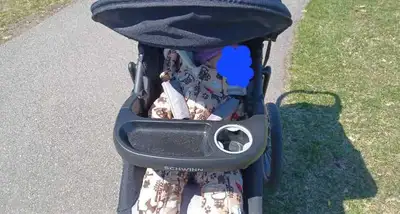 Jogging stroller SCHWINN. 140$, View more