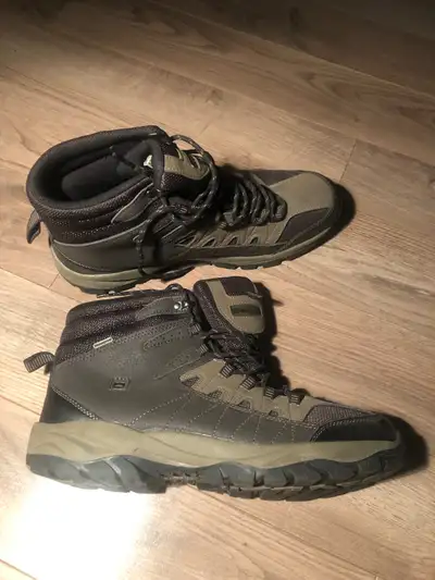 Botte pour hiver, View more