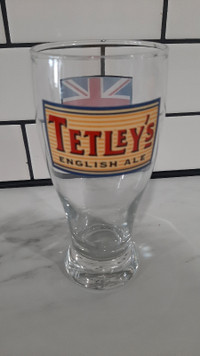 Tetley's English ale beer glasses lot of 13 brand new vintage 