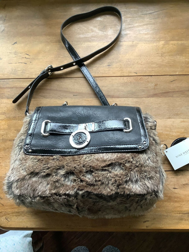 Purse by Nine West. in Women's - Bags & Wallets in St. Catharines