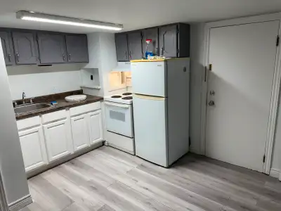 Small recently renovated one bedroom basement apartment near DAL AC . Located close to queen and wal...