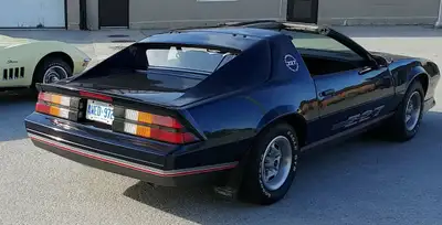 1987 Camaro RS- 2.8 L V6 Engine. The car came from Edmonton Alberta and the GM dealership that the c...