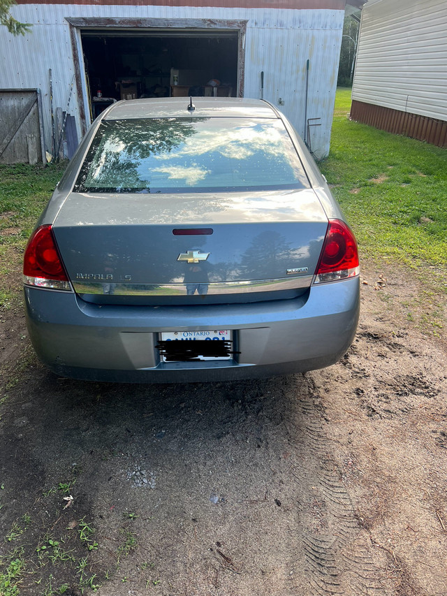 2009 Chevrolet Impala in Cars & Trucks in Pembroke - Image 3