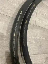 Schwalbe Pro one tubeless easy tires