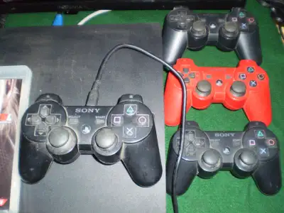 4 Playstation 3 Wireless Controllers $25 EACH or $80 for 4 with 1 USB charge cable AND, FREE BONUS B...