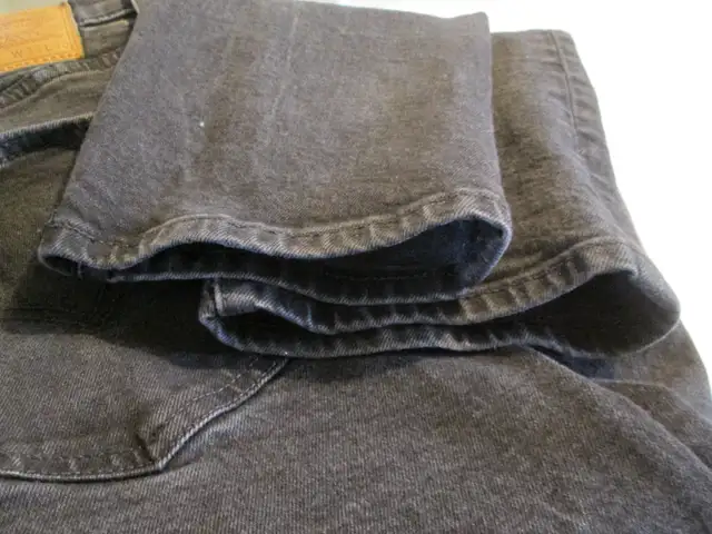 fake Levi's 502 jeans in Men's in North Bay - Image 8