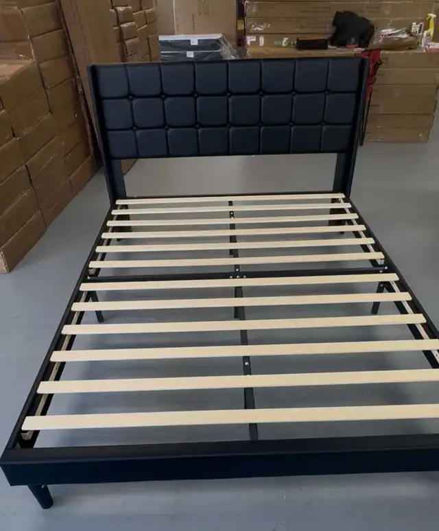 Lit Queen à prix raisonnable  in Beds & Mattresses in Laval / North Shore - Image 2