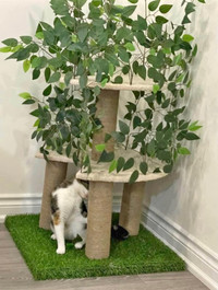 Cat tree house brand new in the box arbre à chat neuf 