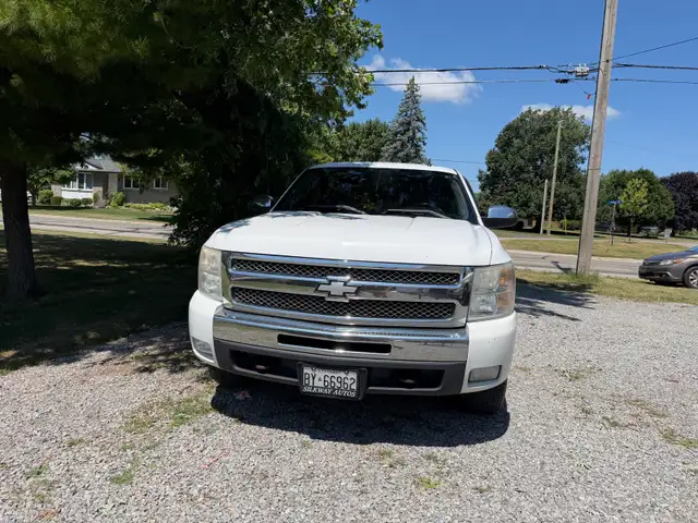 2011 Chevy Silverado 513987979101480961