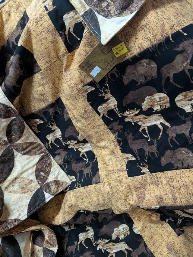 handmade wildlife lap quilt