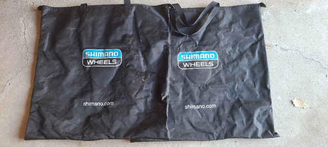Bicycle wheel bags for sale. in Frames & Parts in Oshawa / Durham Region - Image 4
