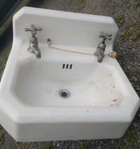 Antique cast iron sink circa 1910s