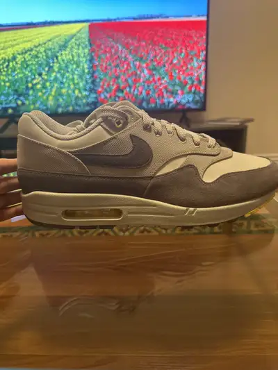 Nike Air Max 1 Premium, View more