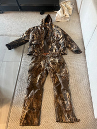 Cabelas 4most tru timber jacket and pants size lrg