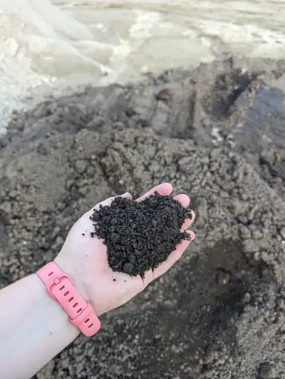 We deliver all over southern Ontario. Screened top soil Triple mix soil All our products are $180.00...