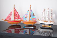 Maquettes de bateaux en bois 3 ships wooden models