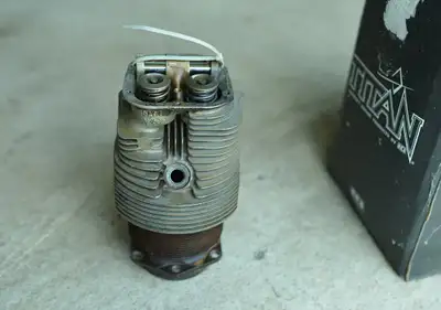 4 Cessna 150 O-200 Cylinders with pistons and connecting rods. Good as cores. $400 each.