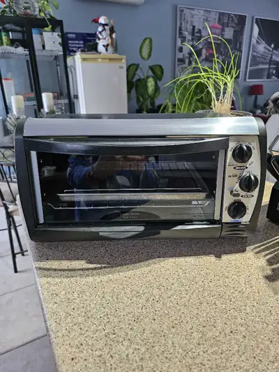 four grille-pains de comptoir, View more