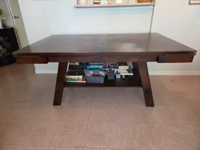 GENTLY USED, EXTENDABLE DINING ROOM TABLE AND 6 CHAIRS!!!, View more