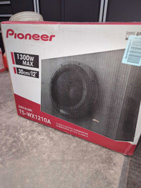 Pioneer 12 inch powered subwoofer for car or truck