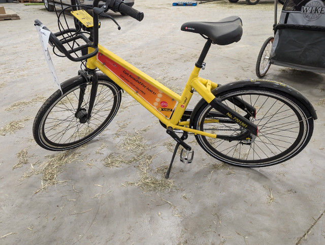 3-speed Commuter Bike w Front Cargo Rack, like new, as-is specia in Road in Guelph