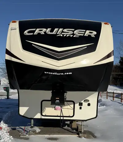 Cruiser Aire 25RL 2016 Tout le matériel de camping peut être inclu dans la vente: Prix Fifthwheel se...