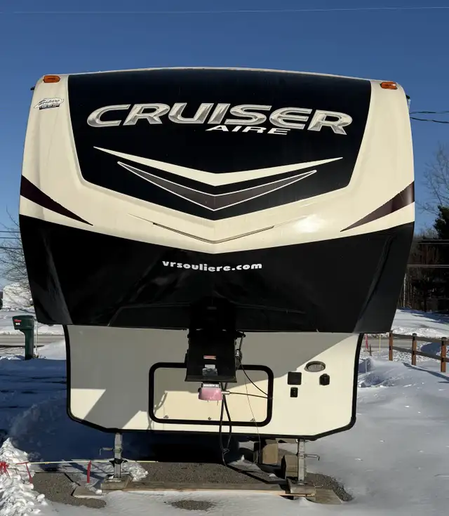 cruiser Aire 25 RL 2016 in RVs & Motorhomes in Trois-Rivières - Image 2